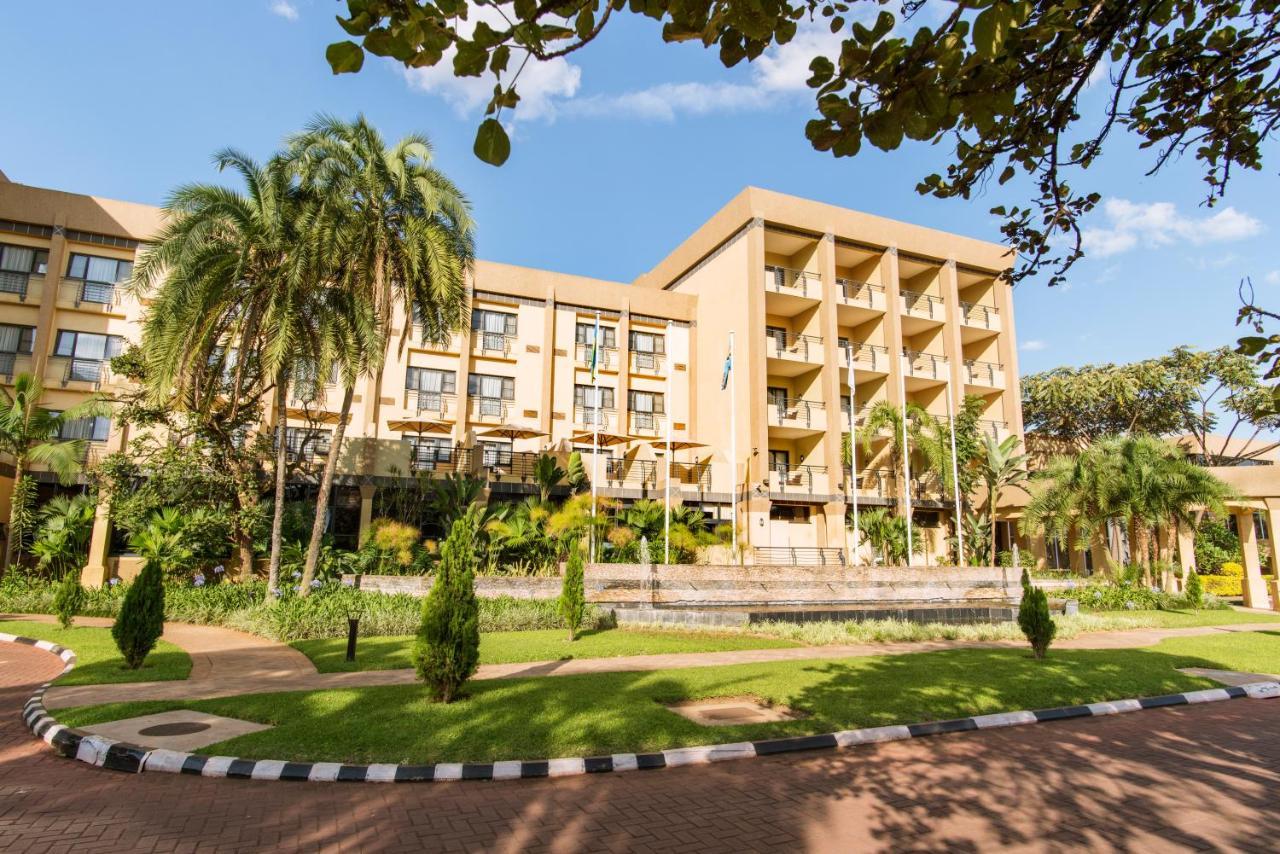 Kigali Serena Hotel Exterior foto